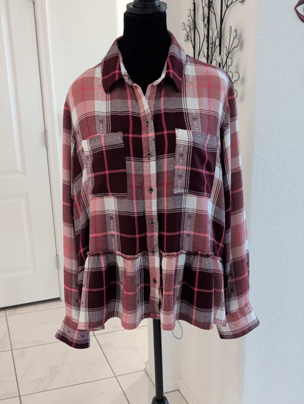 Ariat FORD Ruffle Hem Long Sleeve Plaid Button Down Shirt Burgundy Rose Pink XL